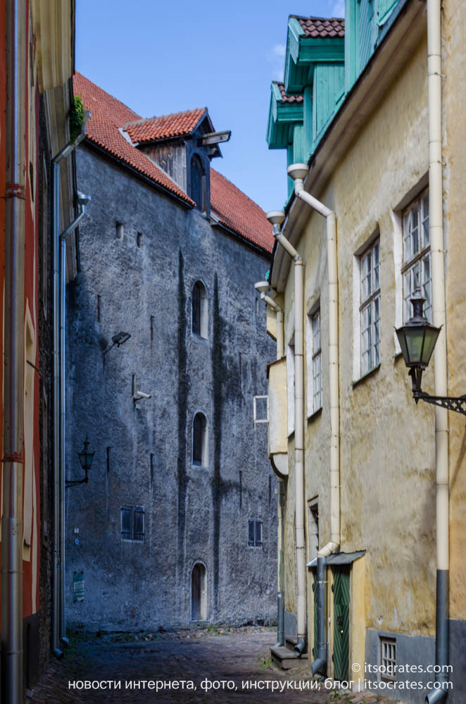 Фото старого города Таллина с его разнообразной архитектурой