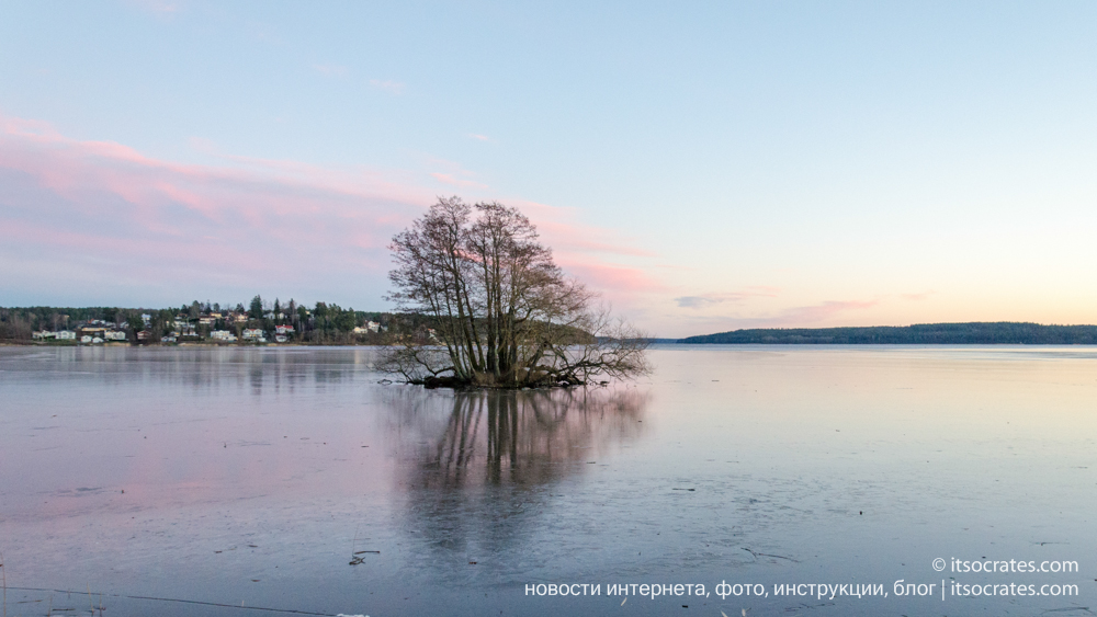 Древняя столица Швеции Сигтуна - вид на озеро Меларен с набережной в Сигтуне