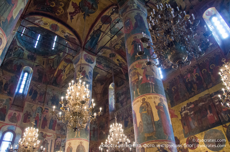 Соборы Кремля - роспись стен и потолка в Успенском соборе