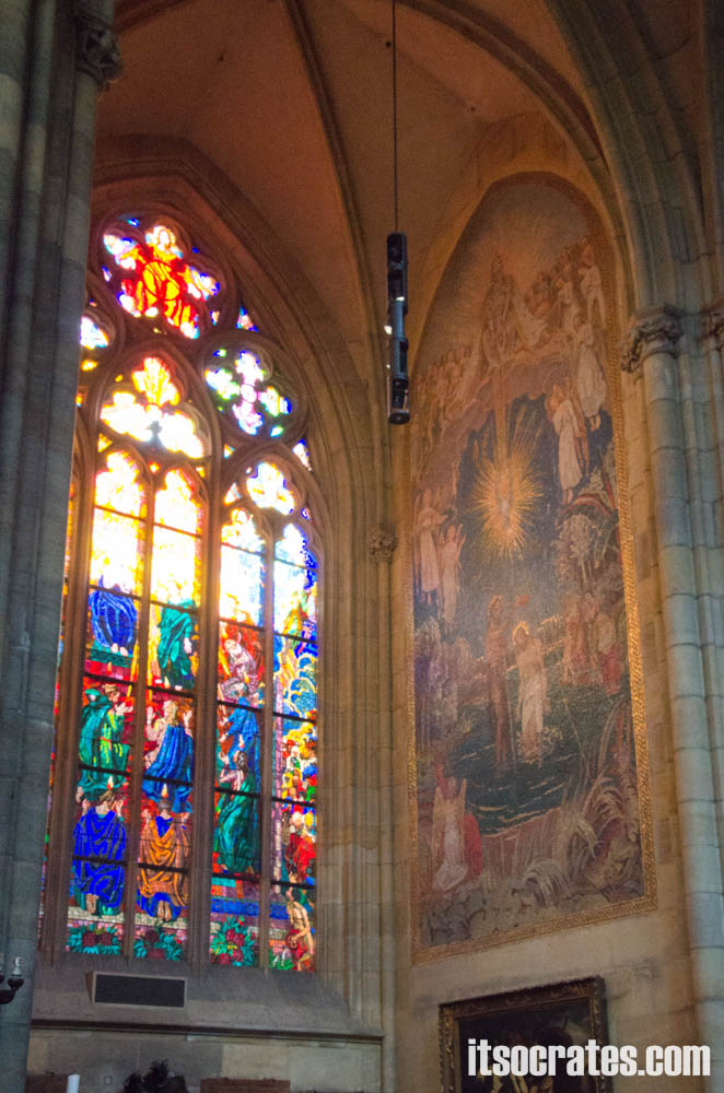 Прага - Собор Святого Вита - витражи собора